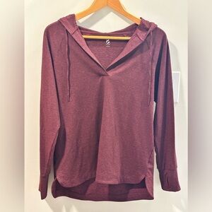 Lou & Grey Women’s Relaxed V Neck Pullover Hoodie Tunic Maroon Burgundy Sz M